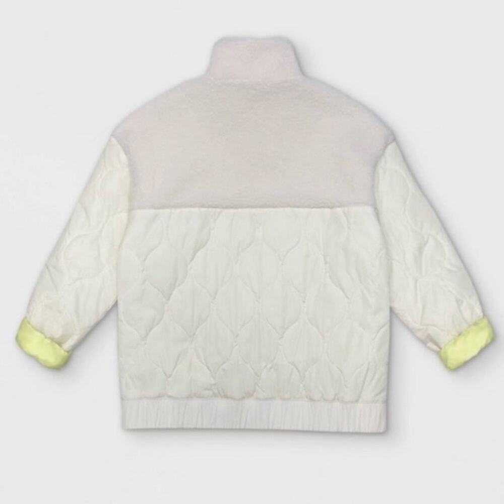 Universal Thread Women’s Cream Sherpa fuzzy full zip quilted Jacket NWT SZ XS - Picture 3 of 5